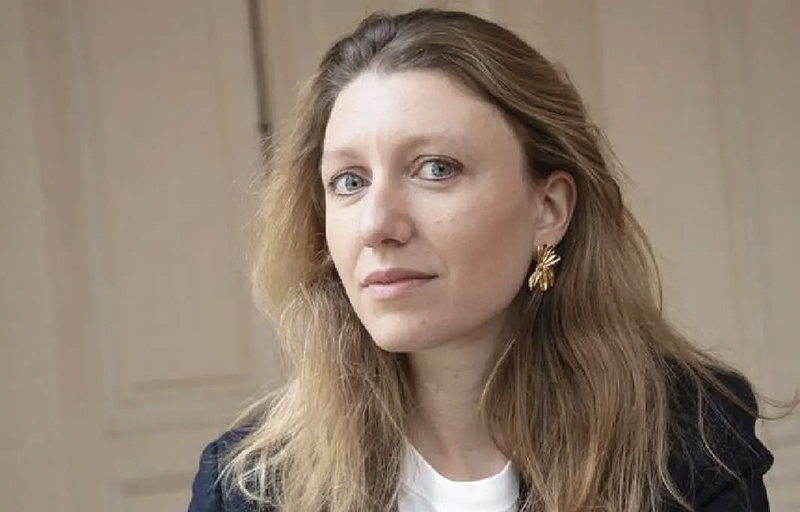 Laura Chomet